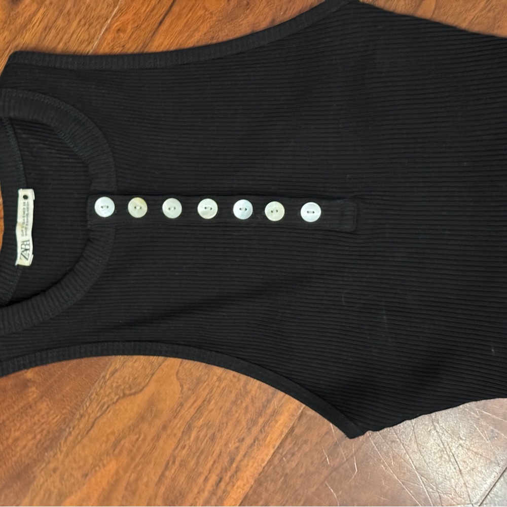 Zara Black Ribbed Tank Top with Buttons